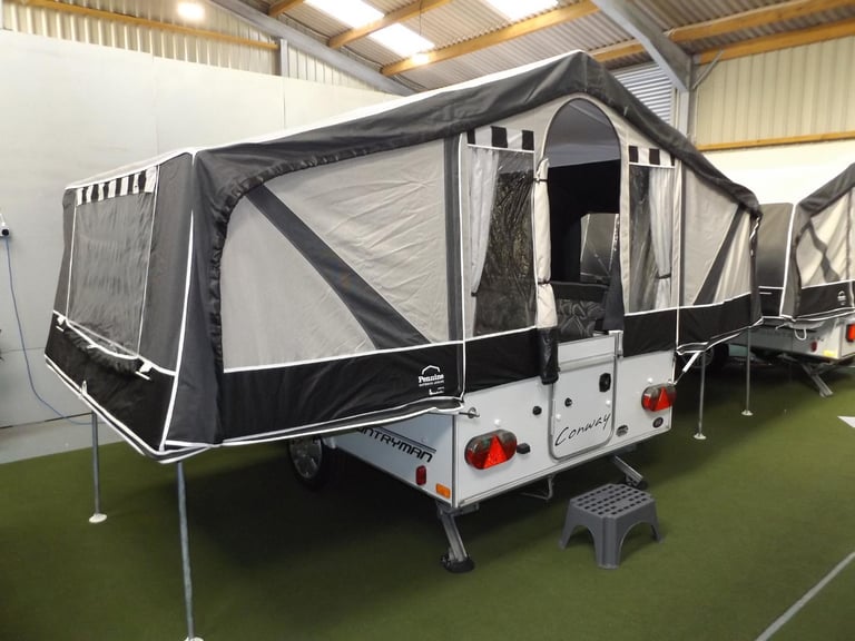 2015 Pennine Countryman 4 berth lightweight folding camper + awning