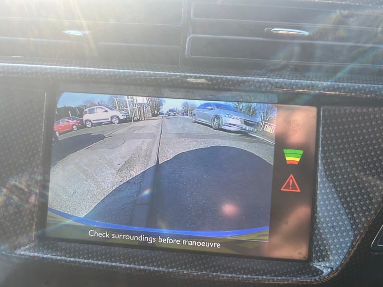 DS AUTOMOBILES DS 3 1.2 PureTech Elegance Blue rare automatic Petrol 2017