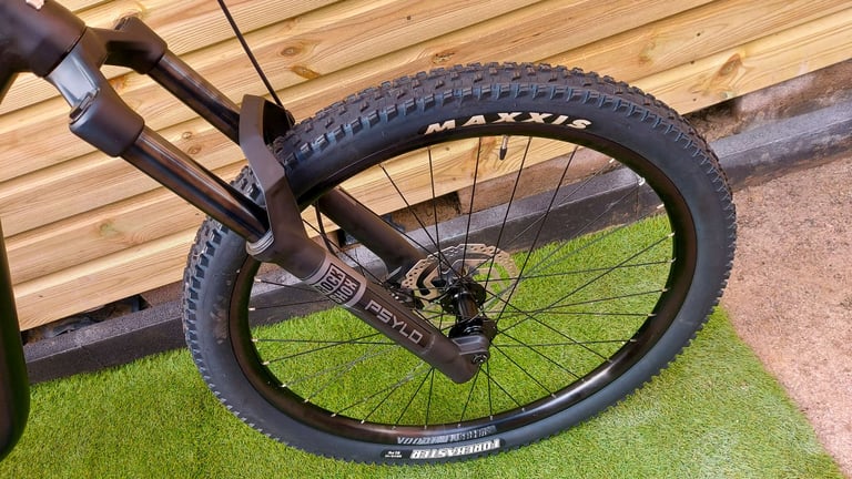 New Voodoo Canzo 2025 Full suspension Mountain Bike