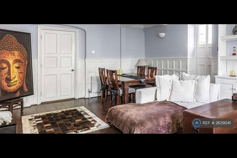 3 bedroom flat in Devey Close, London, KT2 (3 bed) (#2639041)