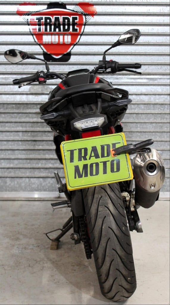 2024 74 BMW G 310 R ABS G310R TRADE SALE 5K NEWMOT ENDURO A2 COMPLIANT RED BLACK