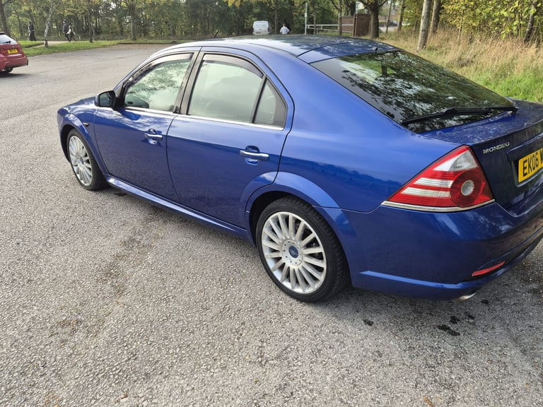 MONDEO ST 220, 3litre, Hatchback, 2006, Manual, 2967 (cc), 5 doors
