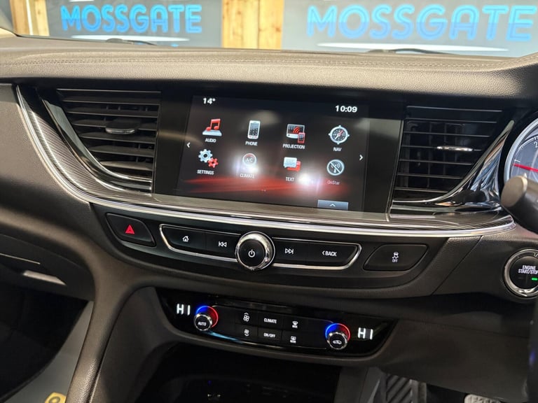 2017 Vauxhall Insignia 1.6 Turbo D ecoTec [136] Tech Line Nav 5dr HATCHBACK DIESEL Manual