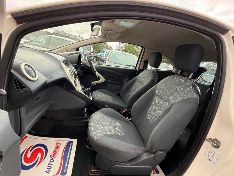 SERVICE HISTORY,2KEYS,MOT,3 MONTH WARRANTY 
