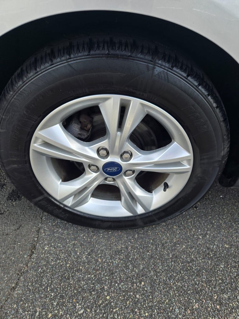 Ford, FOCUS, Estate, 2012, Automatic, 1596 (cc), 5 doors