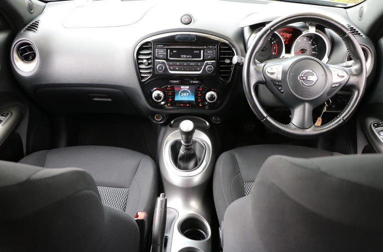 2016 Nissan Juke 1.2 DIG-T Acenta Euro 6 (s/s) 5dr HATCHBACK Petrol Manual