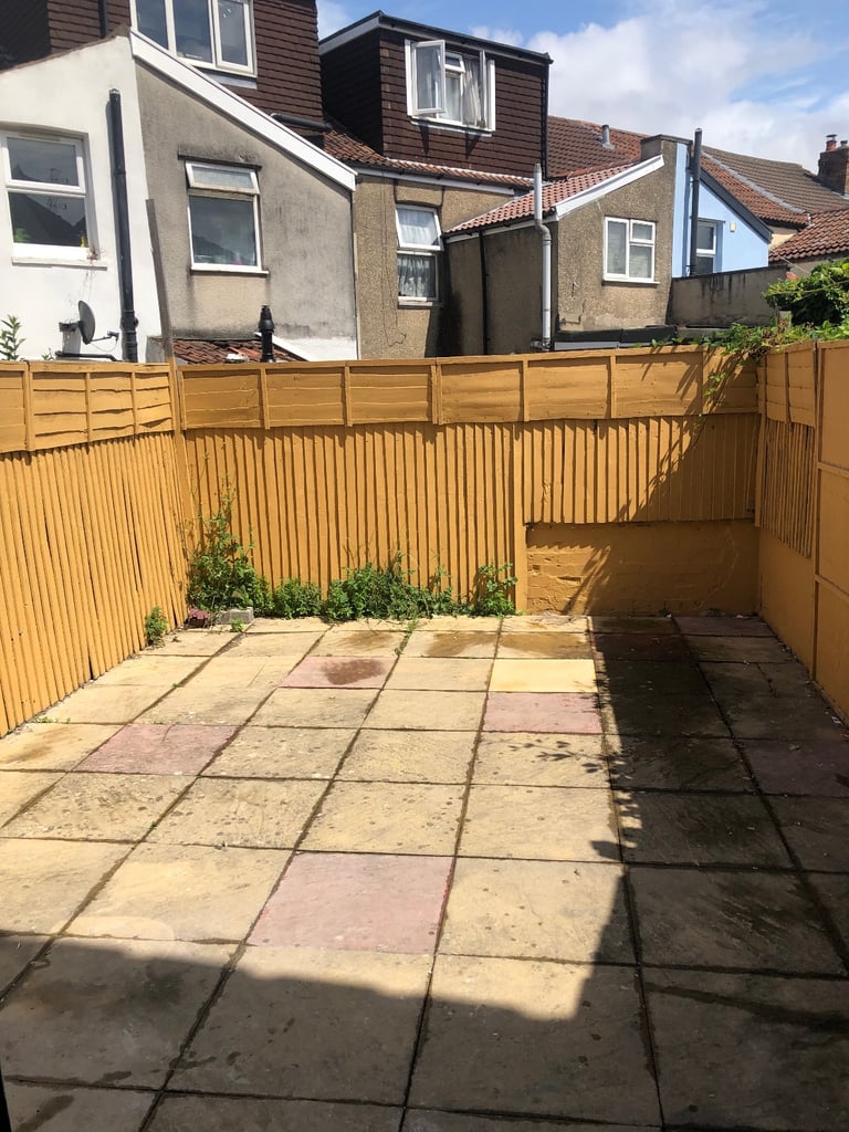 4 Bedroom House to rent in BS16