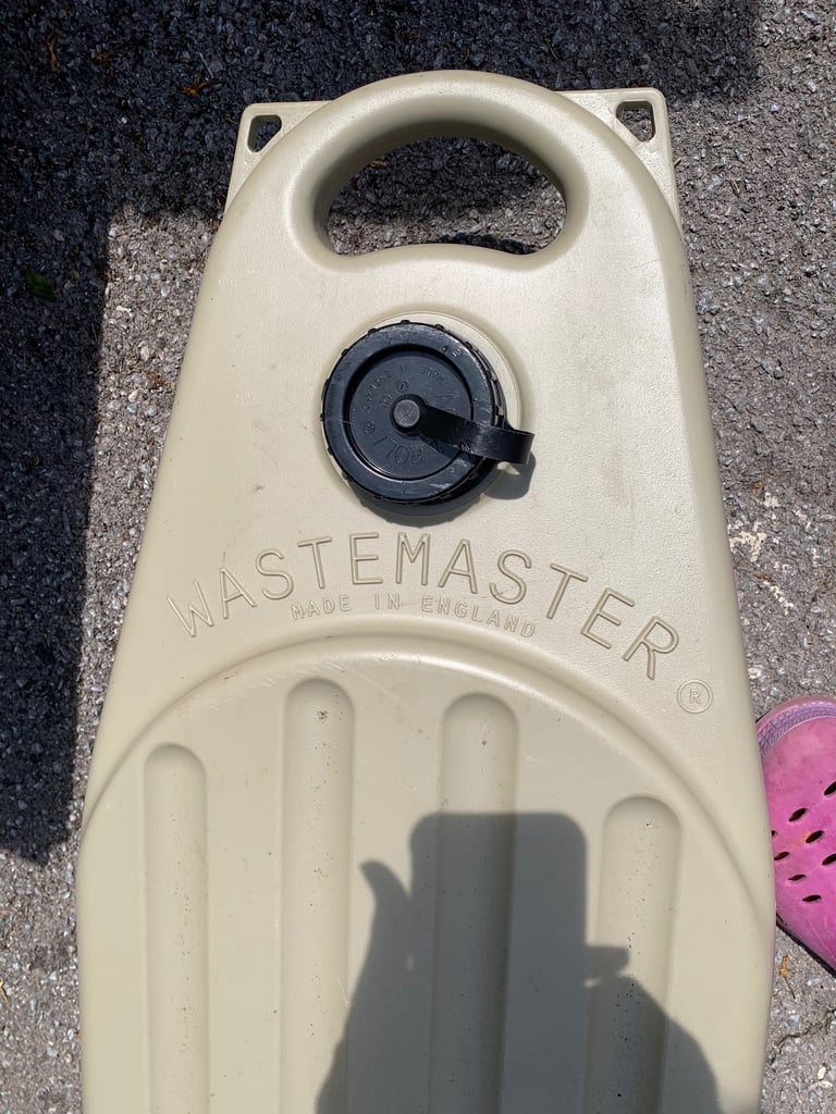 Caravan Waste Master 