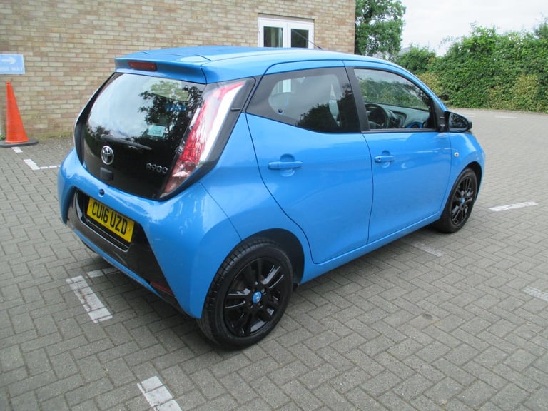 2016 Toyota AYGO 1.0 VVT-i x-cite Euro 6 5dr HATCHBACK Petrol Manual
