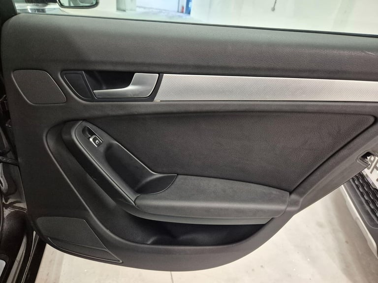 2013 Audi A4 2.0 TDI SE Technik Euro 5 (s/s) 4dr SALOON Diesel Manual