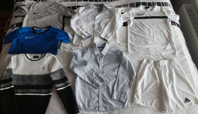 Branded boys clothes 4-6 yrs 15 items