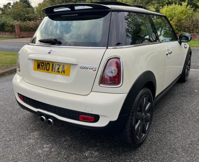 2010 MINI COOPER S 1.6 SUPERCHARGED GREAT S/HISTORY RUNS/DRIVES A1 LOVELY CAR! 