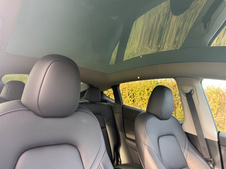 2022 Tesla Model Y LONG RANGE DUAL MOTOR AWD MPV Electric Automatic