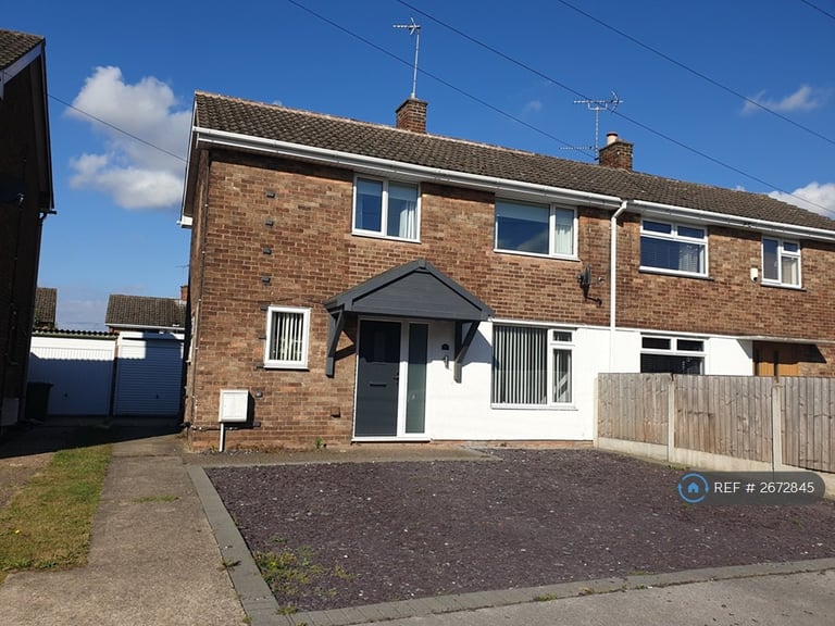 3 bedroom house in Birklands Avenue, Newark, NG22 (3 bed) (#2672845)