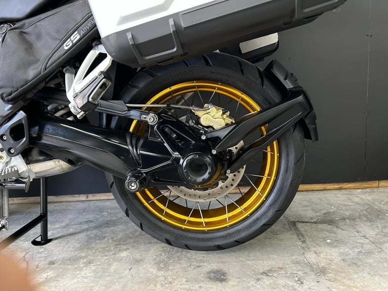 2023 23-PLATE BMW R1250GS TE TROPHY ** JUST 6,442 MILES ** FACTORY UPGRADES **