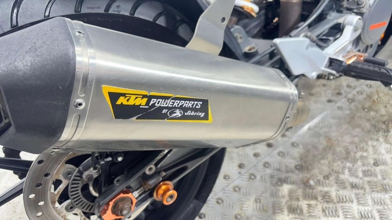 KTM Duke 2014 31K GREAT RUNNING SUPERMOTO BIKE 125CC 15BHP