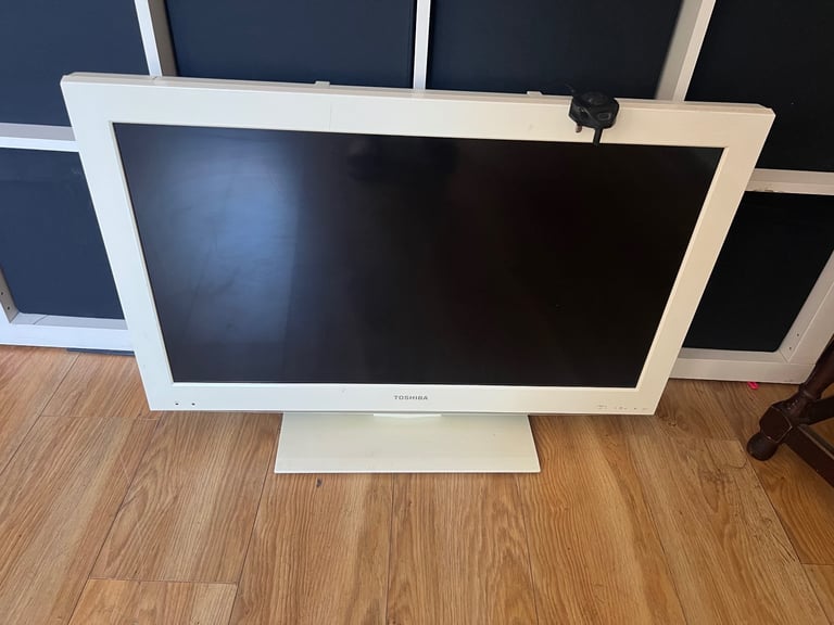 image for White Toshiba lcd tv 32inch not smart tv