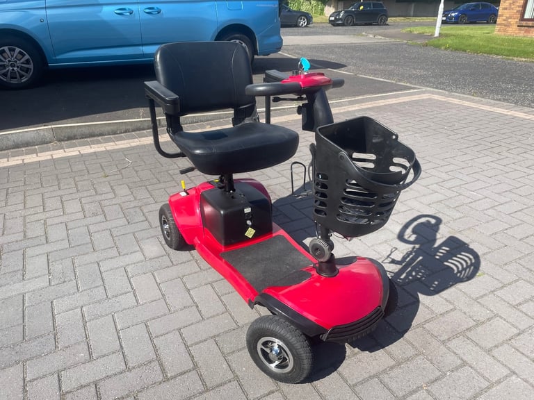 image for Komfi rider cruise boot scooter 