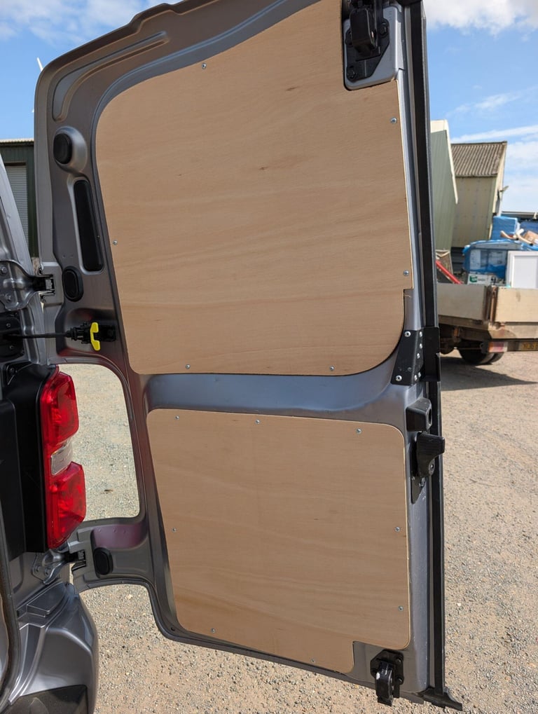 2022 Vauxhall Vivaro 2.0 Turbo D 3100 Sportive L2 H1 Euro 6 (s/s) 5dr PANEL VAN Diesel Manual