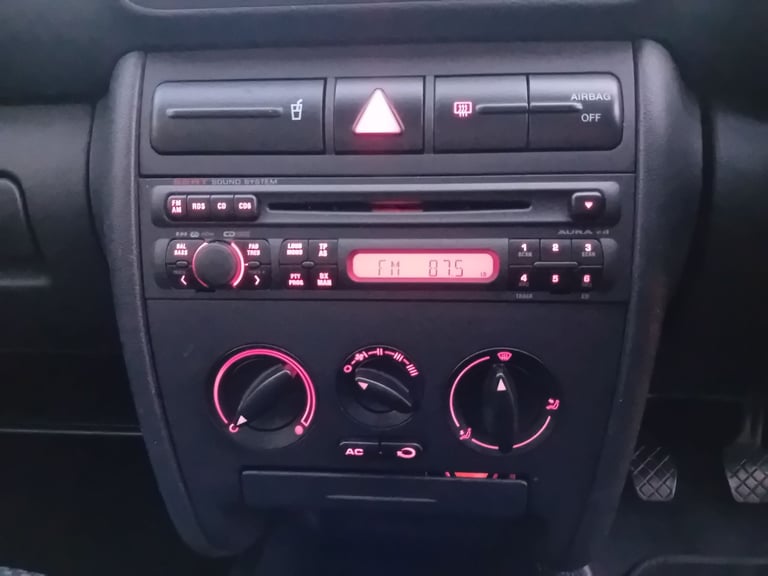 Seat, LEON, Hatchback, 2005, Manual, 1597 (cc), 5 doors