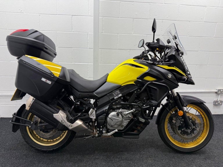 SUZUKI DL650X V-STROM ABS ** Full Luggage - All Keys and Books - Spot Lights **