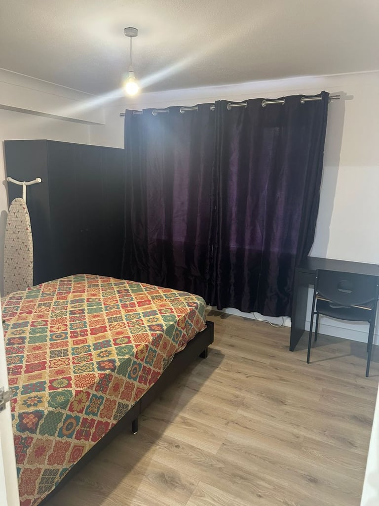 2 Bed Split Level Flat in Central Reading (RG1)