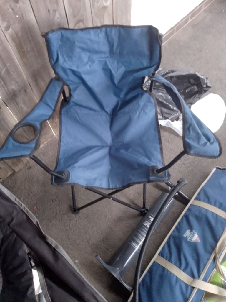 6 PERSON AIR TENT