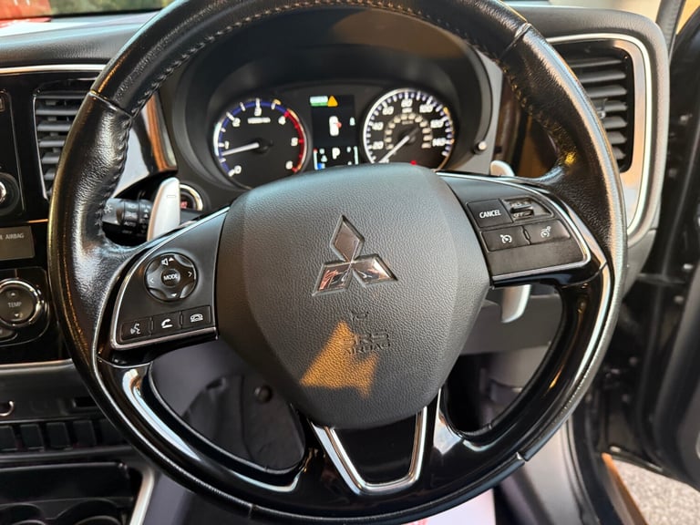 2017 Mitsubishi Outlander 2.2 DI-D 3 5dr Auto ESTATE Diesel Automatic
