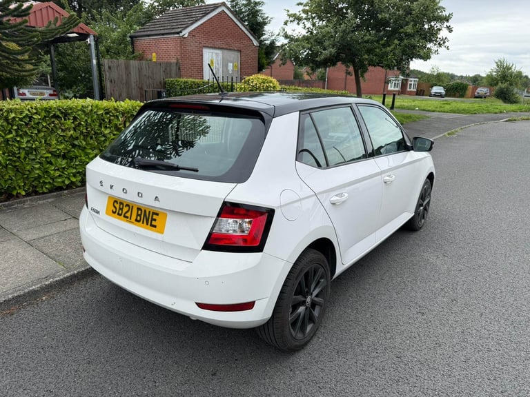 Skoda, FABIA, Hatchback, 2021, Semi-Auto, 999 (cc), 5 doors