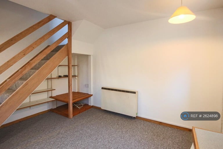 1 bedroom flat in St Barnabas Road, Cambridge, CB1 (1 bed) (#2624898)