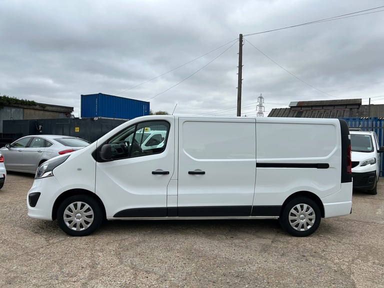 2018 Vauxhall Vivaro 2900 1.6CDTI 120PS Sportive H1 Van PANEL VAN Diesel Manual