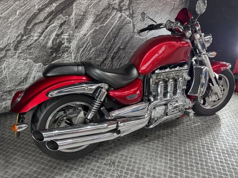 TRIUMPH ROCKET III 3 2004