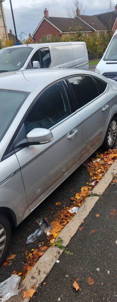 Ford, MONDEO, Hatchback, 2014, Manual, 1560 (cc), 5 doors