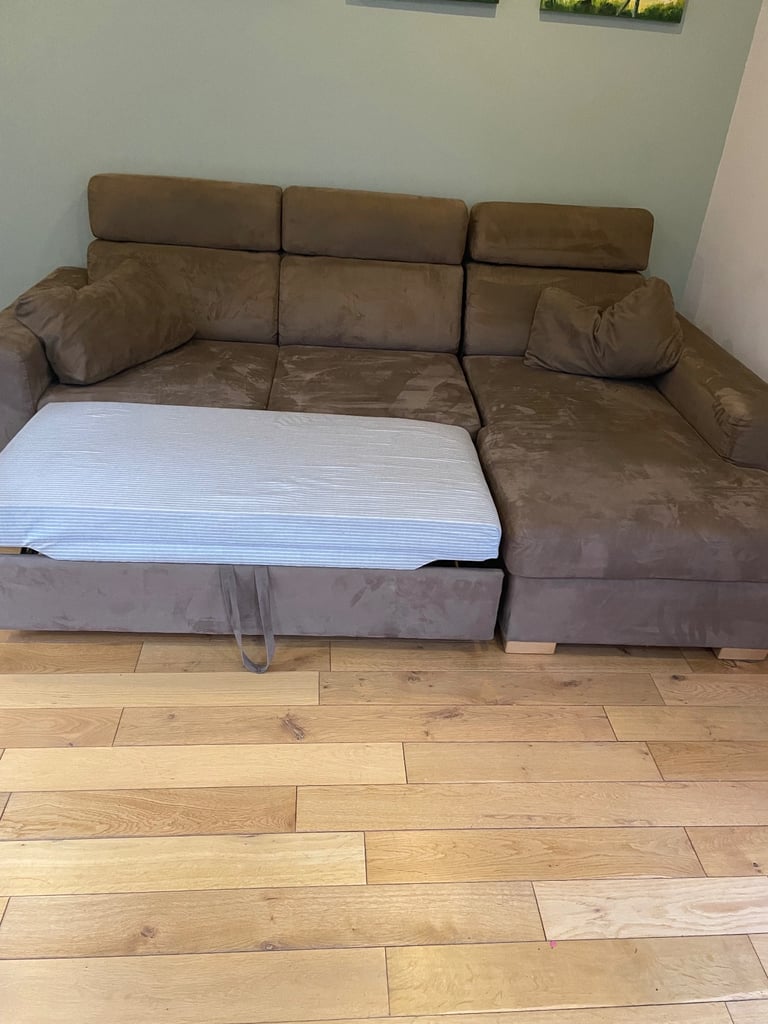 Corner sofa bed