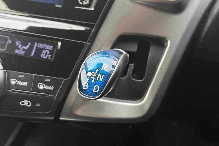 2020 Toyota Prius+ 1.8 VVT-h Excel MPV 5dr Petrol Hybrid CVT Euro 6 (s/s) (136 ps) Automatic MPV ...