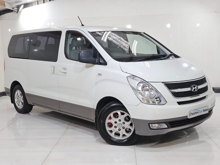 2012 61 HYUNDAI I800 2.5 CRDI STYLE MPV 5DR DIESEL MANUAL EURO 4 (168 BHP) DIESE