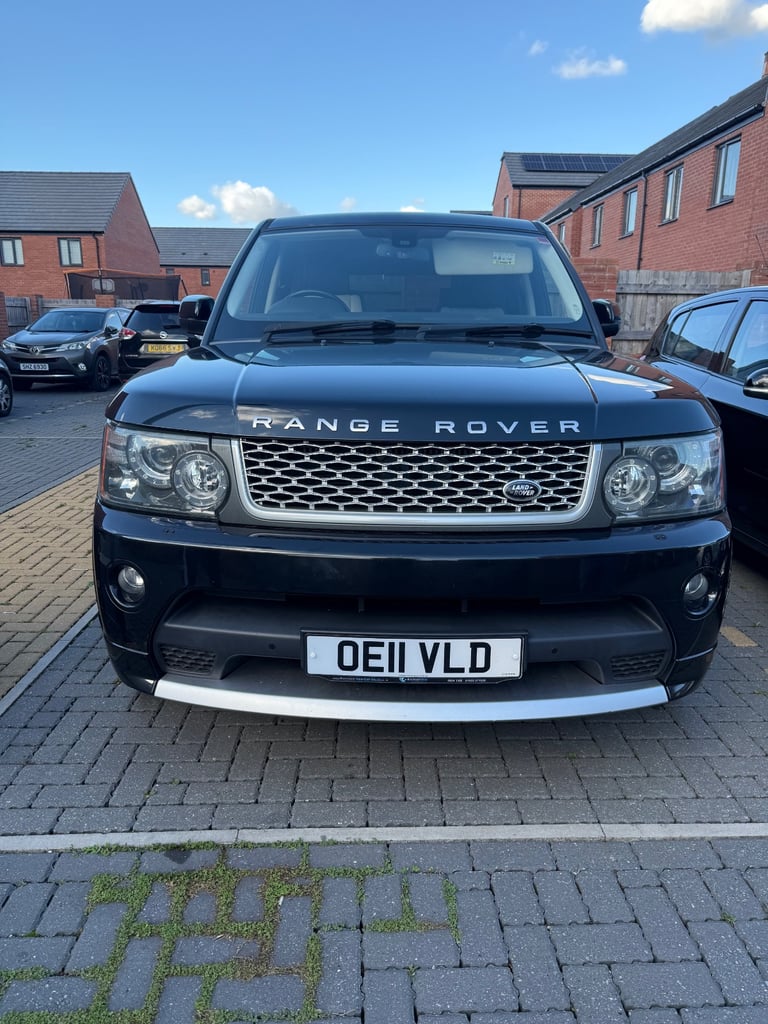 image for Land Rover, RANGE ROVER SPORT, Estate, 2011, Semi-Auto, 2993 (cc), 5 doors