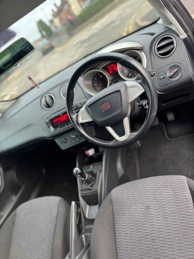 Seat, IBIZA, Hatchback, 2011, Manual, 1598 (cc), 3 doors
