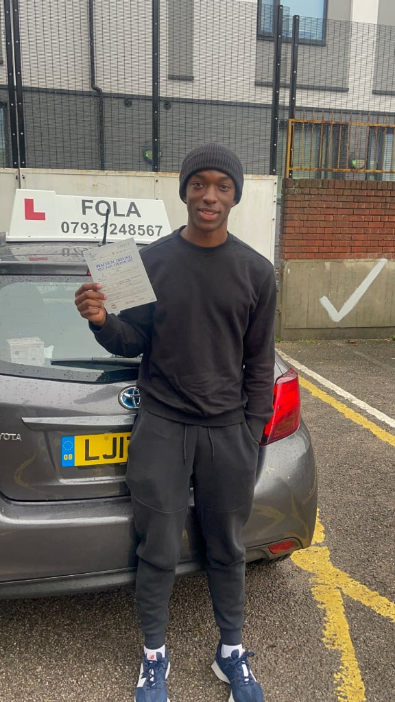 Manual/ Automatic driving lessons/ driving school/ driving instructor