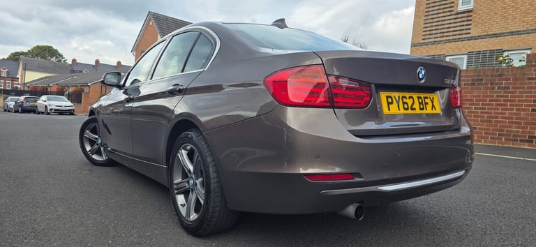 2012 BMW 3 Series 320i Modern 4dr SALOON Petrol Manual