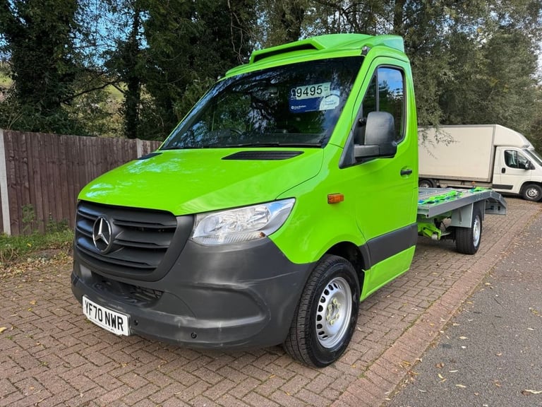 2020 Mercedes-Benz Sprinter 3.5t Progressive Chassis Cab CHASSIS CAB DIESEL Automatic