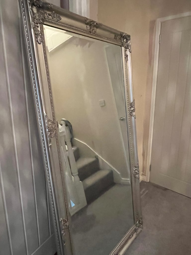 image for Large vintage style mirror