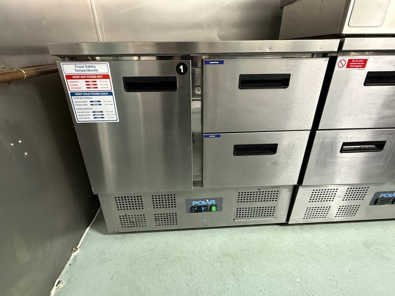 image for Polar G-Series 2 Drawer Counter Fridge 240Ltr RRP £1260