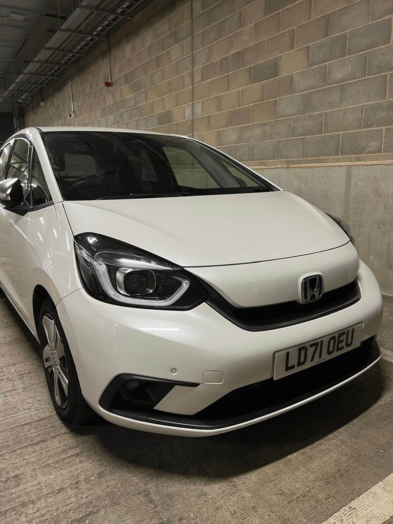 image for Honda JAZZ Hybrid 2021 EX I eHEV Automatic . Full dealer Service history . 5 doors