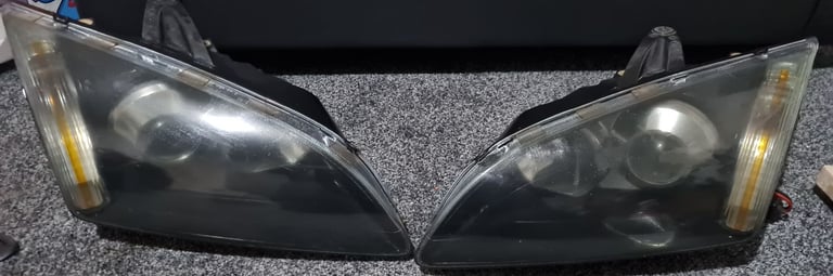 Ford focus mk2 modifying parts (perfect for a project)