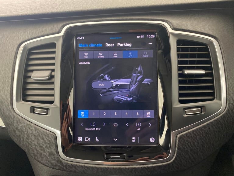 2022 Volvo XC90 2.0 T8 [455] RC PHEV Core Bright 5dr AWD Gtron ESTATE PETROL/ELECTRIC Automatic