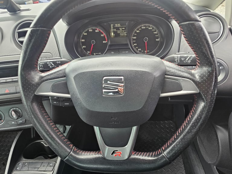 2015 SEAT Ibiza 1.2 TSI FR Black 5dr HATCHBACK Petrol Manual