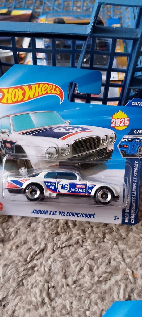 Hotwheels Cars. Selection of 6   