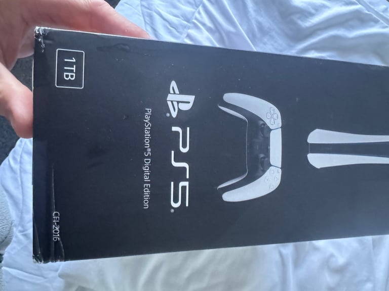 Ps5 digital edition 1TB with 2 controllers and charging dock