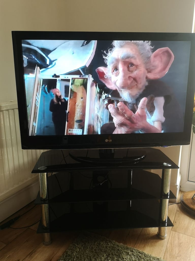 image for 42 inch TV LG